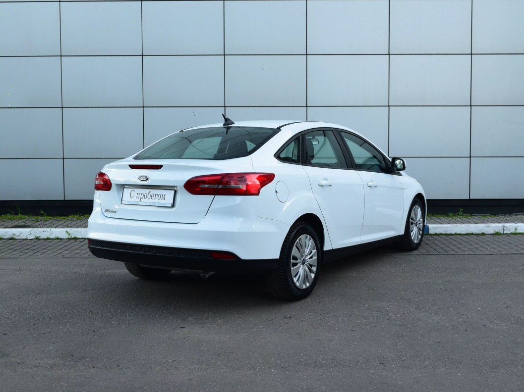 Ford Focus Trend 1.6  фото 7