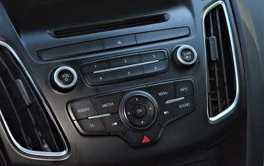 Ford Focus Trend 1.6  превью 15