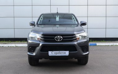 Toyota Hilux Стандарт 2.4 МКПП превью 2