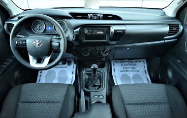 Toyota Hilux Стандарт 2.4 МКПП превью 9