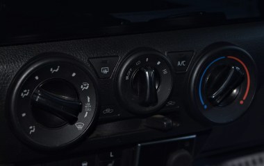 Toyota Hilux Стандарт 2.4 МКПП превью 13