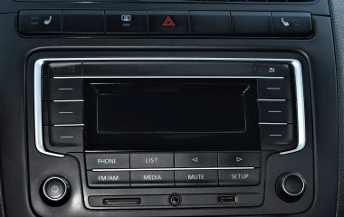 Volkswagen Polo Comfortline 1.6 АКПП превью 15