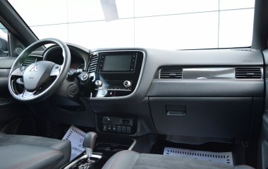 Mitsubishi Outlander Instyle 2.0 CVT превью 11
