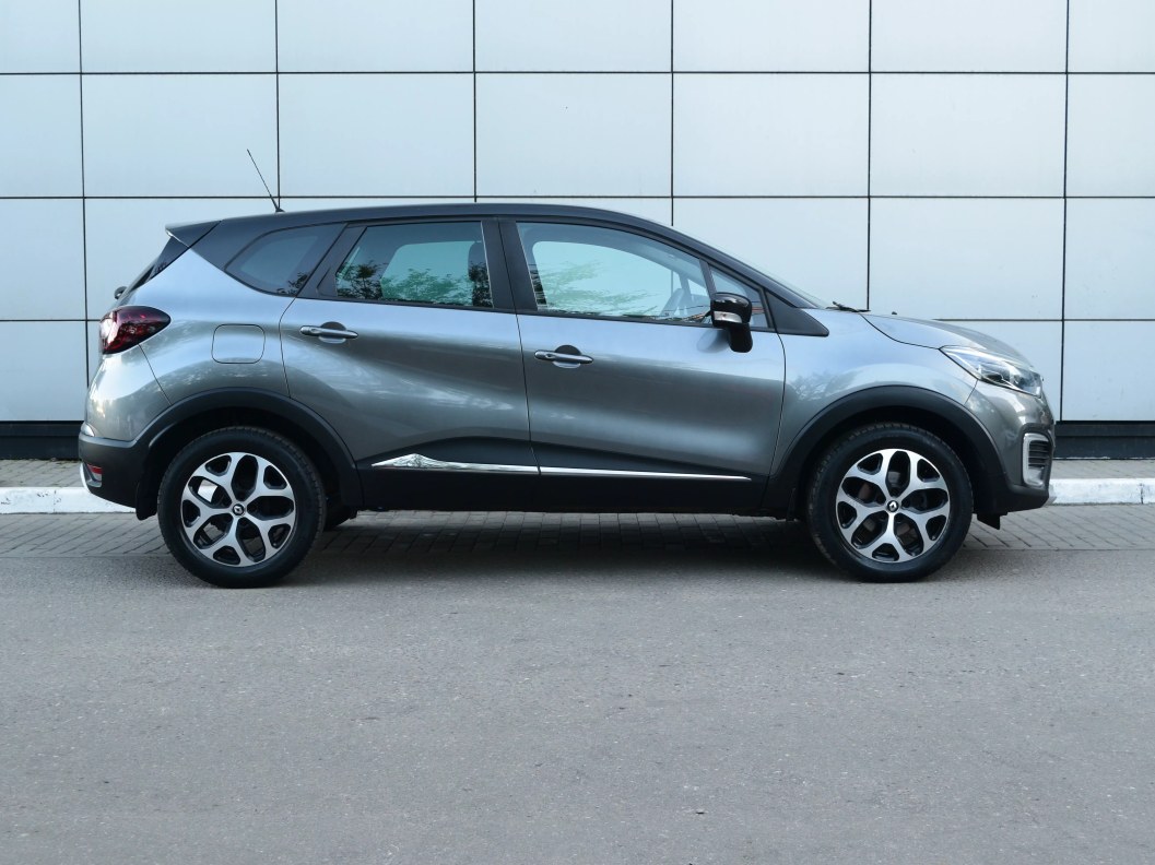 Renault Kaptur Style 2.0 АКПП фото 8