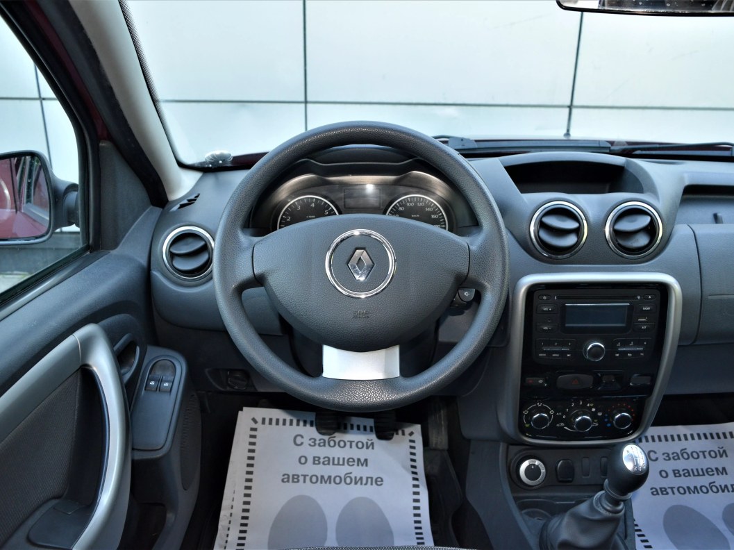 Renault Duster Privilege 2.0 МКПП фото 16