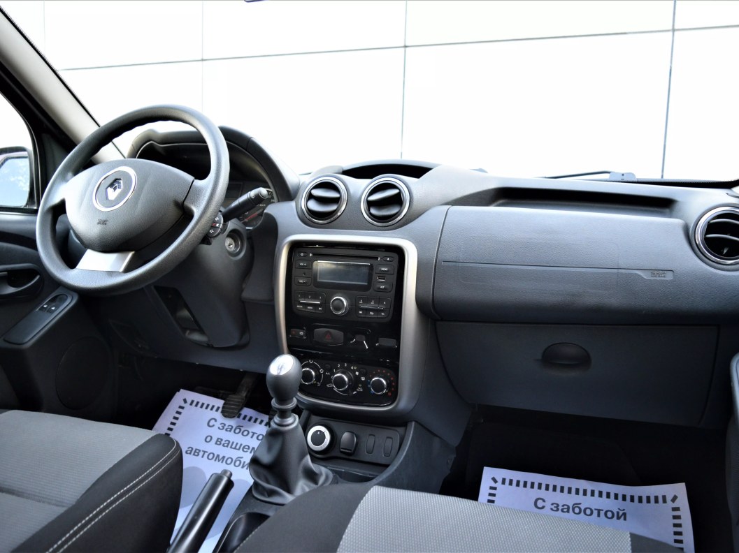 Renault Duster Privilege 2.0 МКПП фото 17