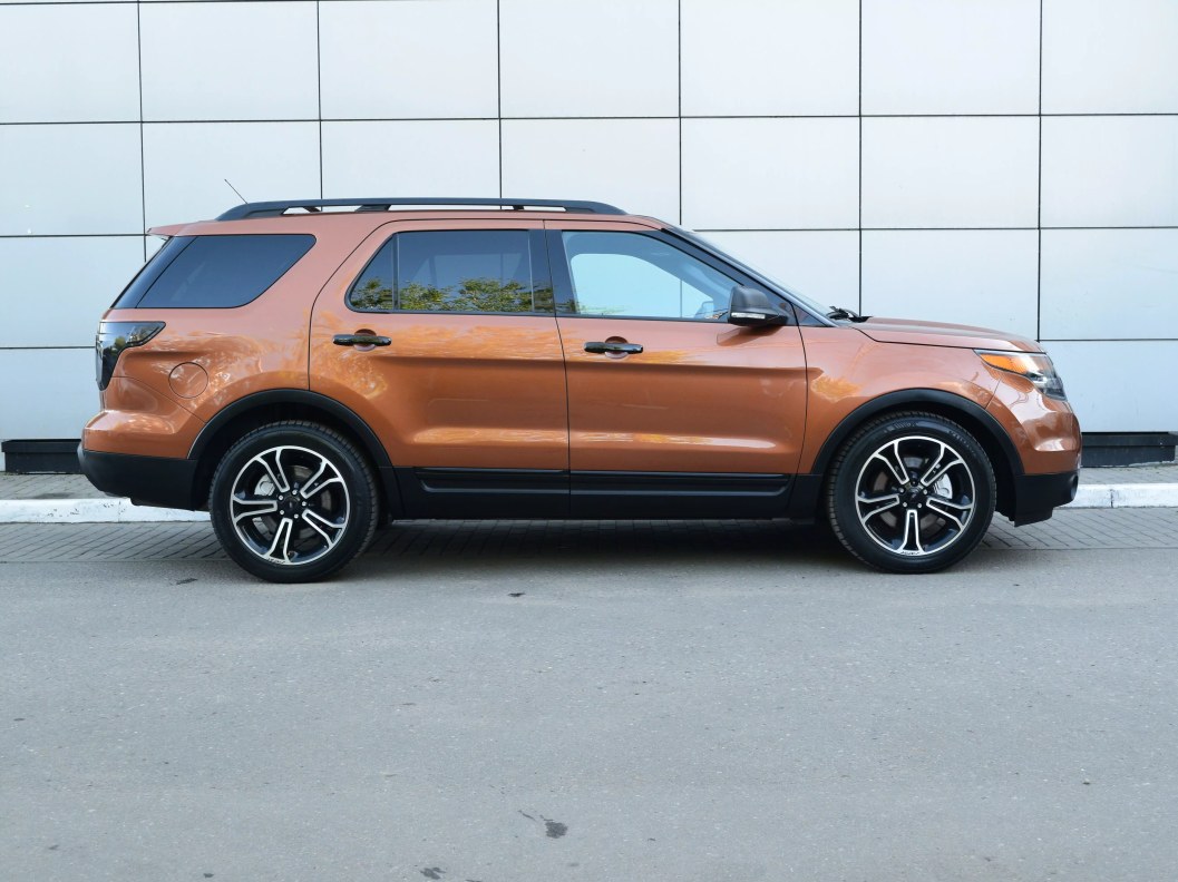 Ford Explorer Sport 3.5  фото 4