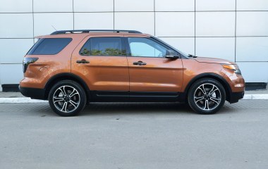 Ford Explorer Sport 3.5  превью 4