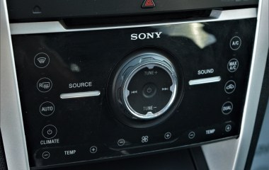 Ford Explorer Sport 3.5  превью 12