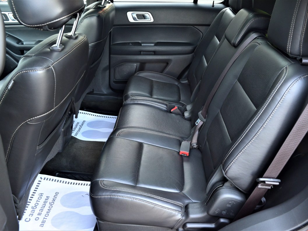 Ford Explorer Sport 3.5  фото 16
