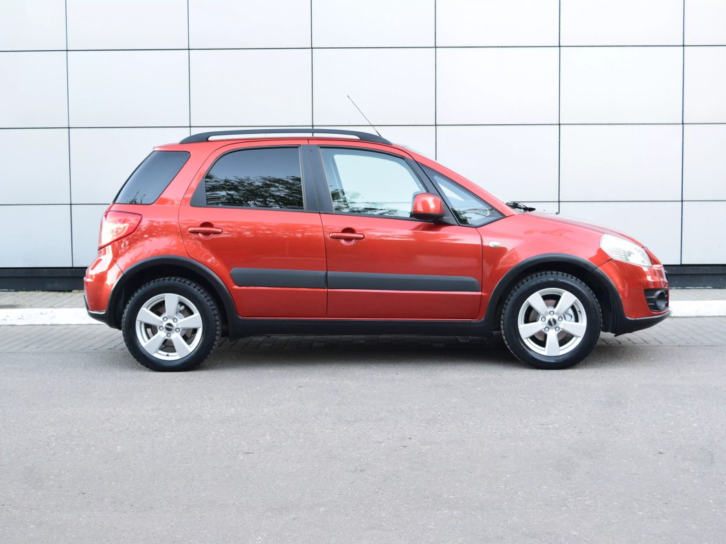 Suzuki SX4 GL 1.6 АКПП фото 8