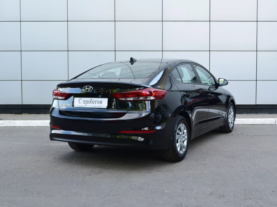 Hyundai Elantra Active 2.0 АКПП фото 7