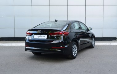 Hyundai Elantra Active 2.0 АКПП превью 7