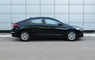 Hyundai Elantra Active 2.0 АКПП превью 8