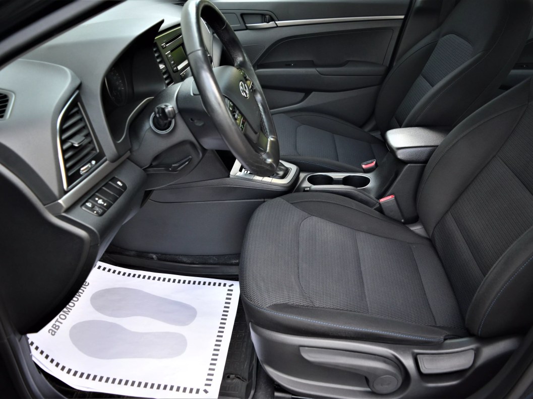 Hyundai Elantra Active 2.0 АКПП фото 9