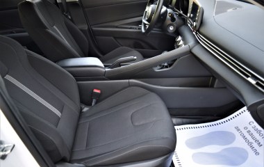 Hyundai Elantra Way 1.6 АКПП превью 10