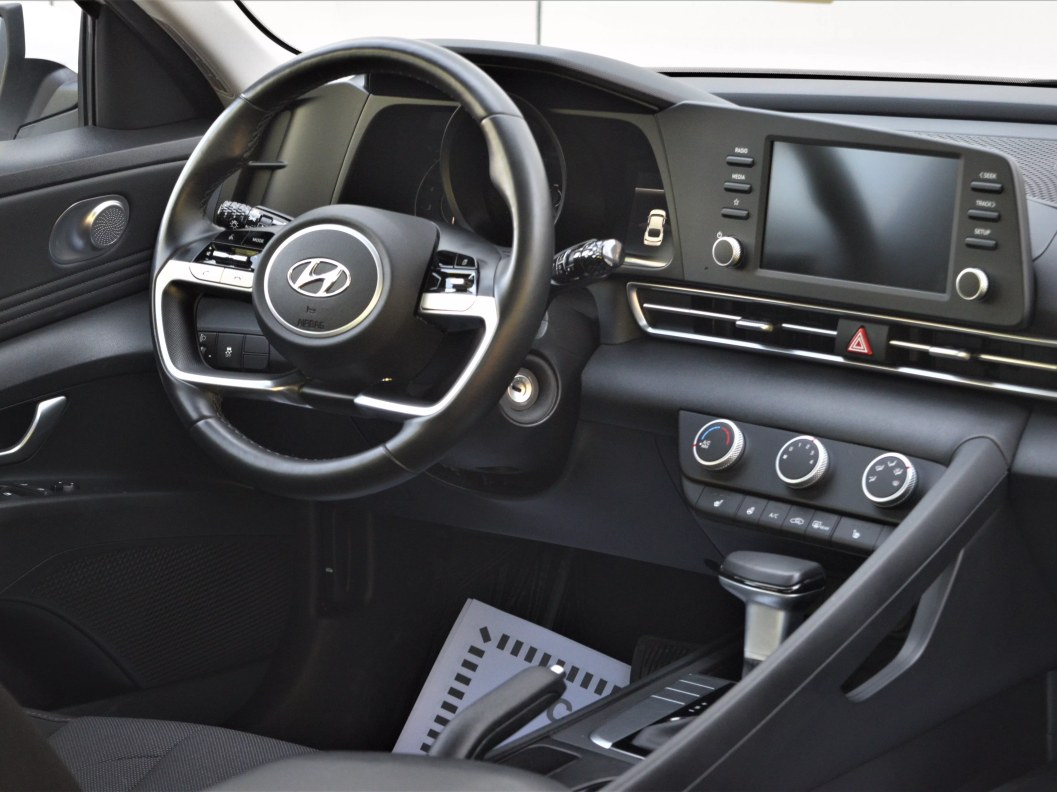 Hyundai Elantra Way 1.6 АКПП фото 18