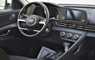 Hyundai Elantra Way 1.6 АКПП превью 18