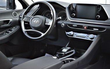 Hyundai Sonata бензин, АКПП, передний привод  превью 20