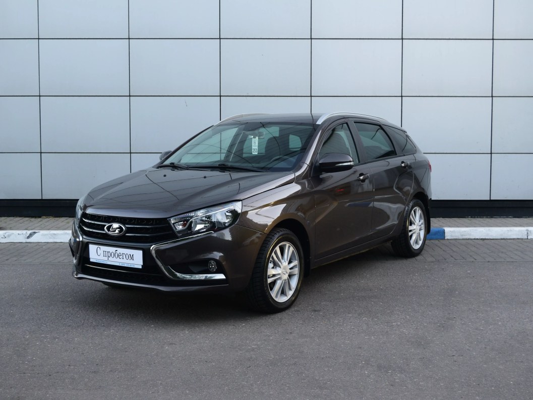 ВАЗ (Lada) Vesta GFK11-52-AK2 Luxe Multimedia 1.6 МКПП фото 3