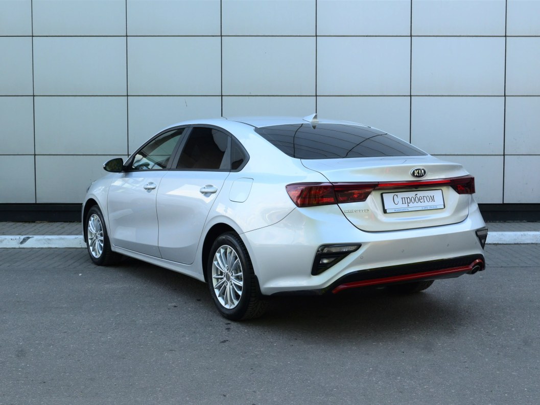 Kia Cerato Premium 2.0 АКПП фото 5