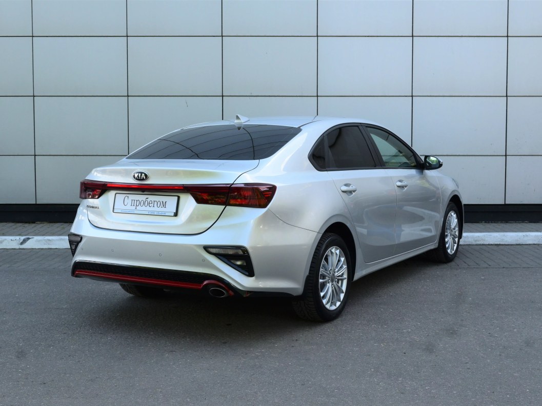 Kia Cerato Premium 2.0 АКПП фото 7