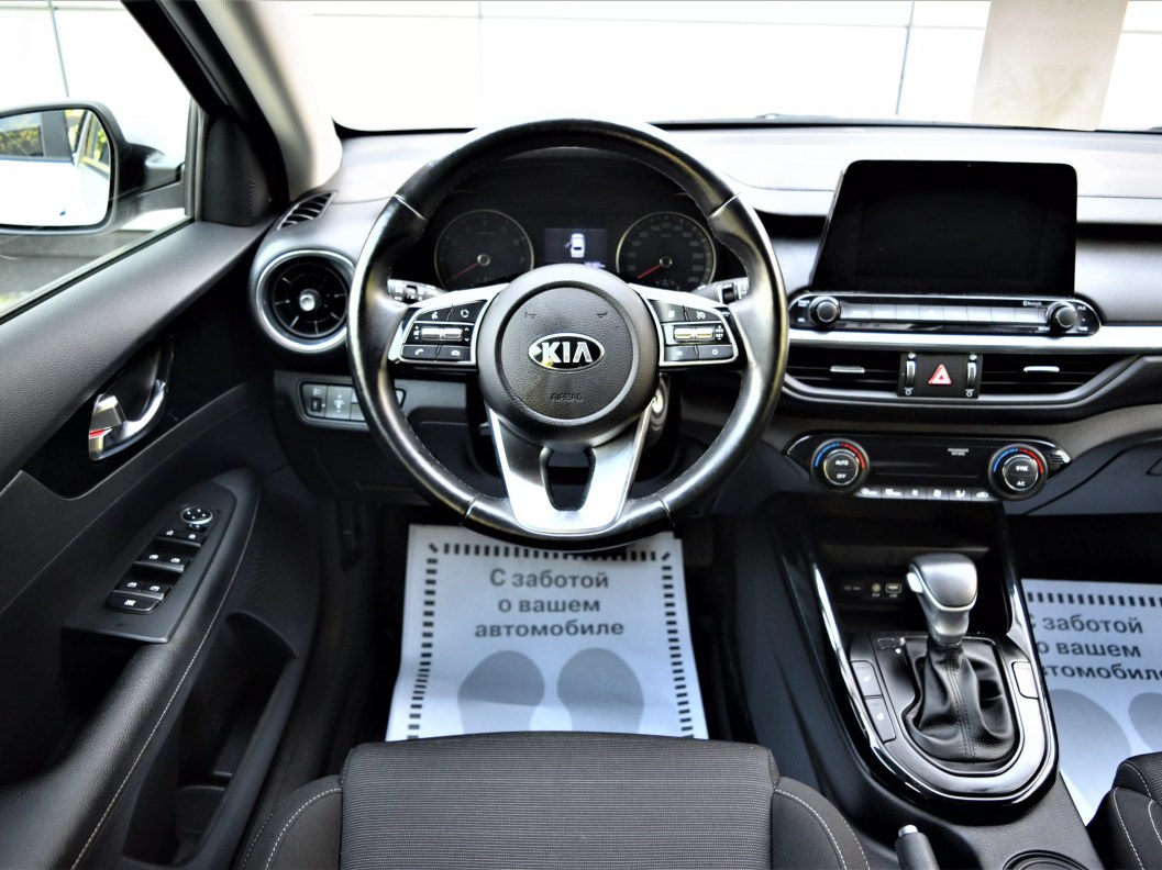Kia Cerato Premium 2.0 АКПП фото 15