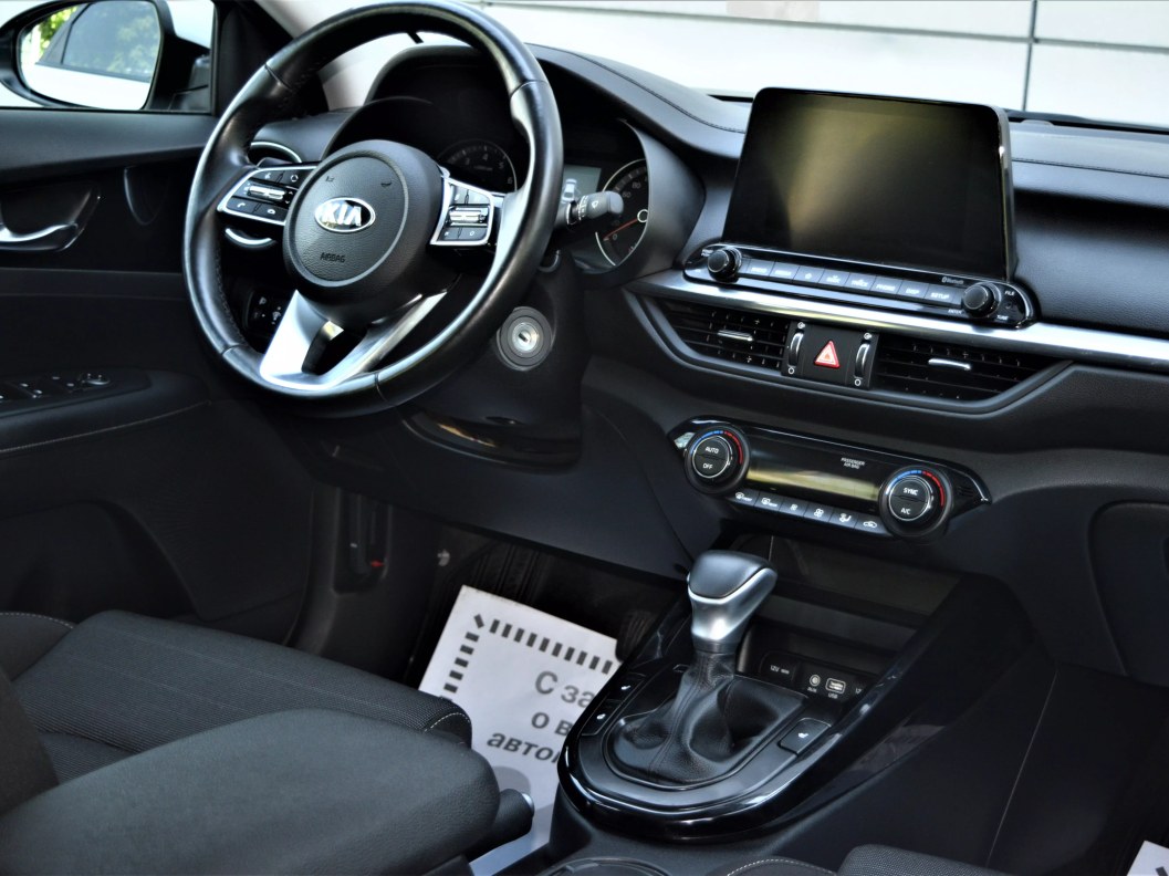 Kia Cerato Premium 2.0 АКПП фото 18