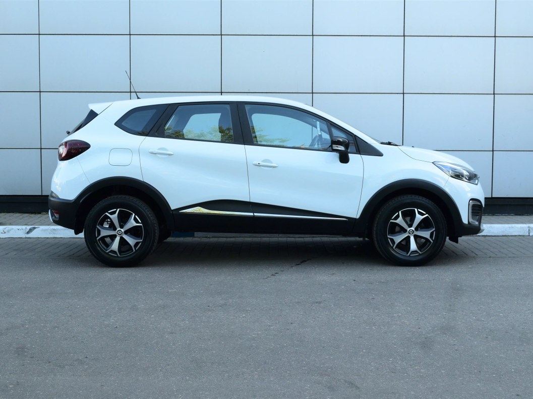 Renault Kaptur Drive 1.6 МКПП фото 8