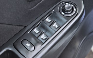 Renault Kaptur Drive 1.6 МКПП превью 14