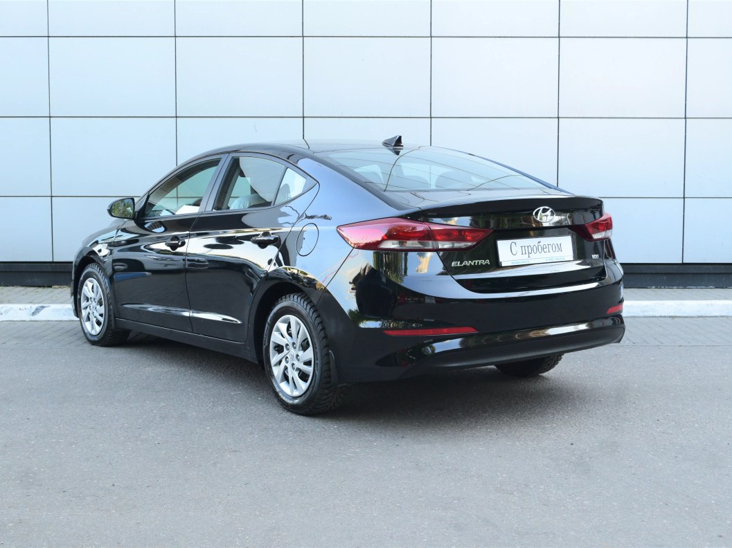 Hyundai Elantra Active 1.6 АКПП фото 5