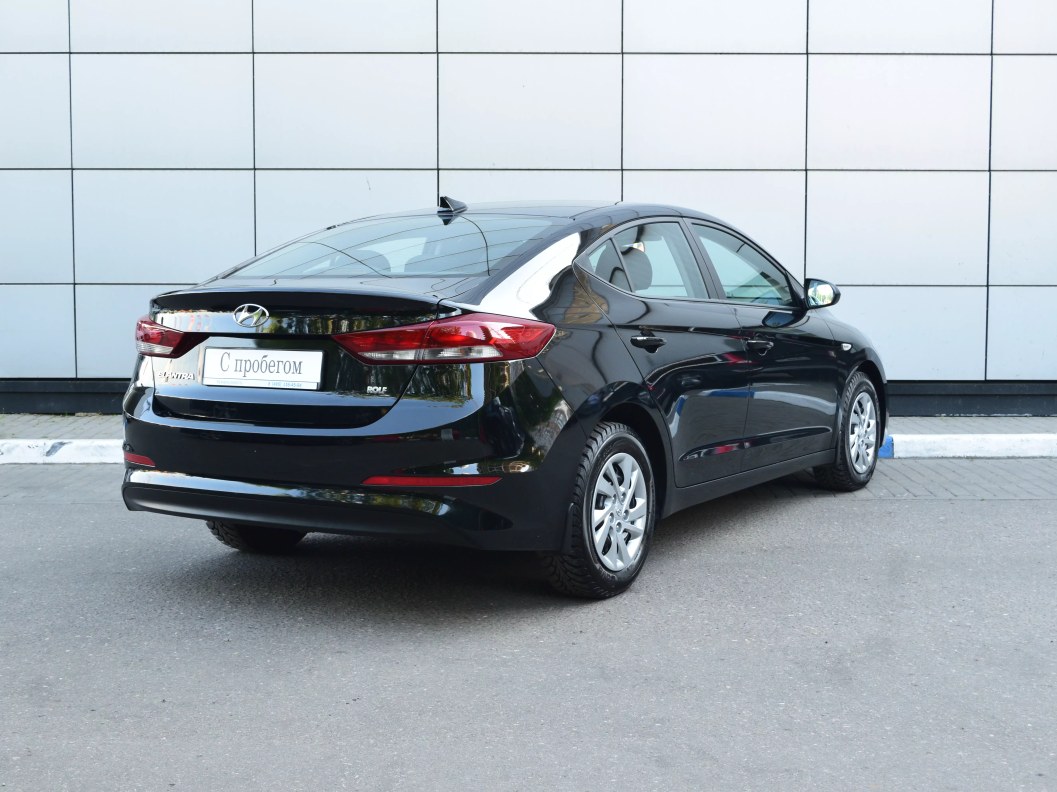 Hyundai Elantra Active 1.6 АКПП фото 7