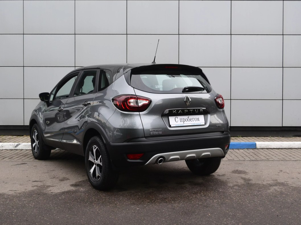 Renault Kaptur Play 2.0 МКПП фото 6