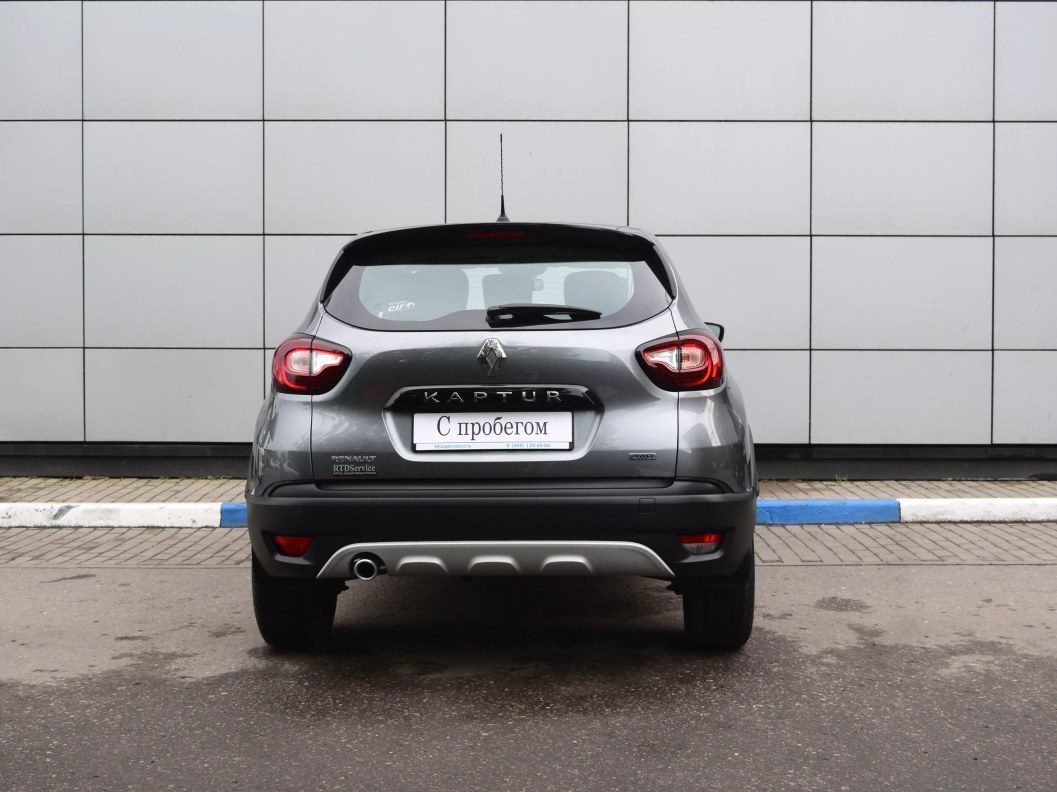 Renault Kaptur Play 2.0 МКПП фото 8