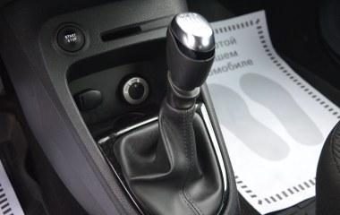 Renault Kaptur Play 2.0 МКПП превью 14