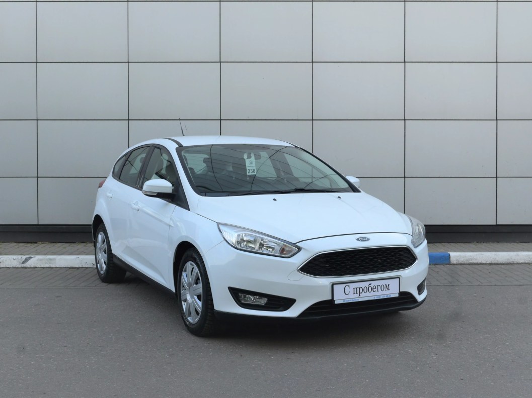 Ford Focus Trend 1.6  фото 1