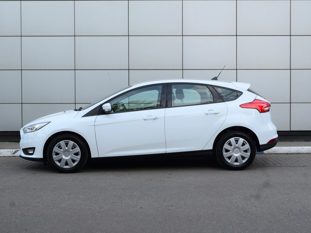 Ford Focus Trend 1.6  фото 4