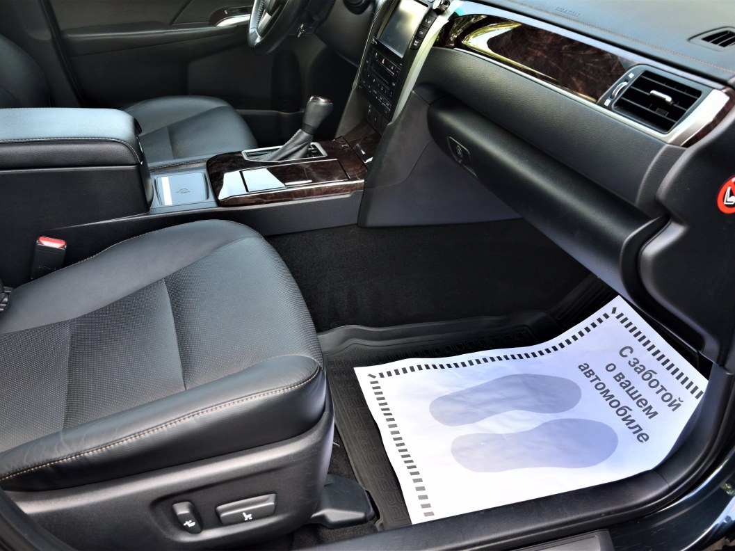 Toyota Camry Престиж 2.5 АКПП фото 11