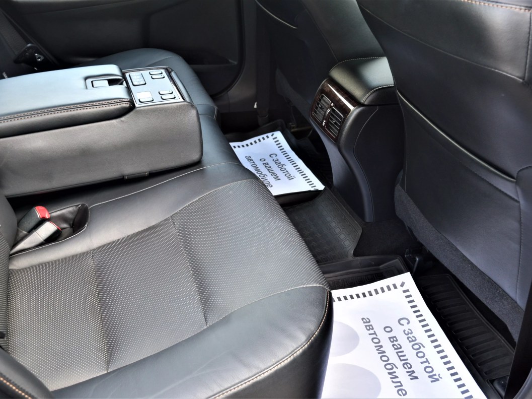 Toyota Camry Престиж 2.5 АКПП фото 12