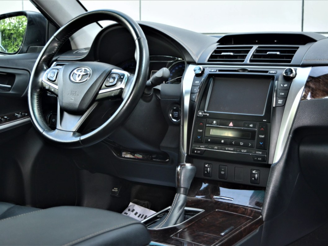 Toyota Camry Престиж 2.5 АКПП фото 19