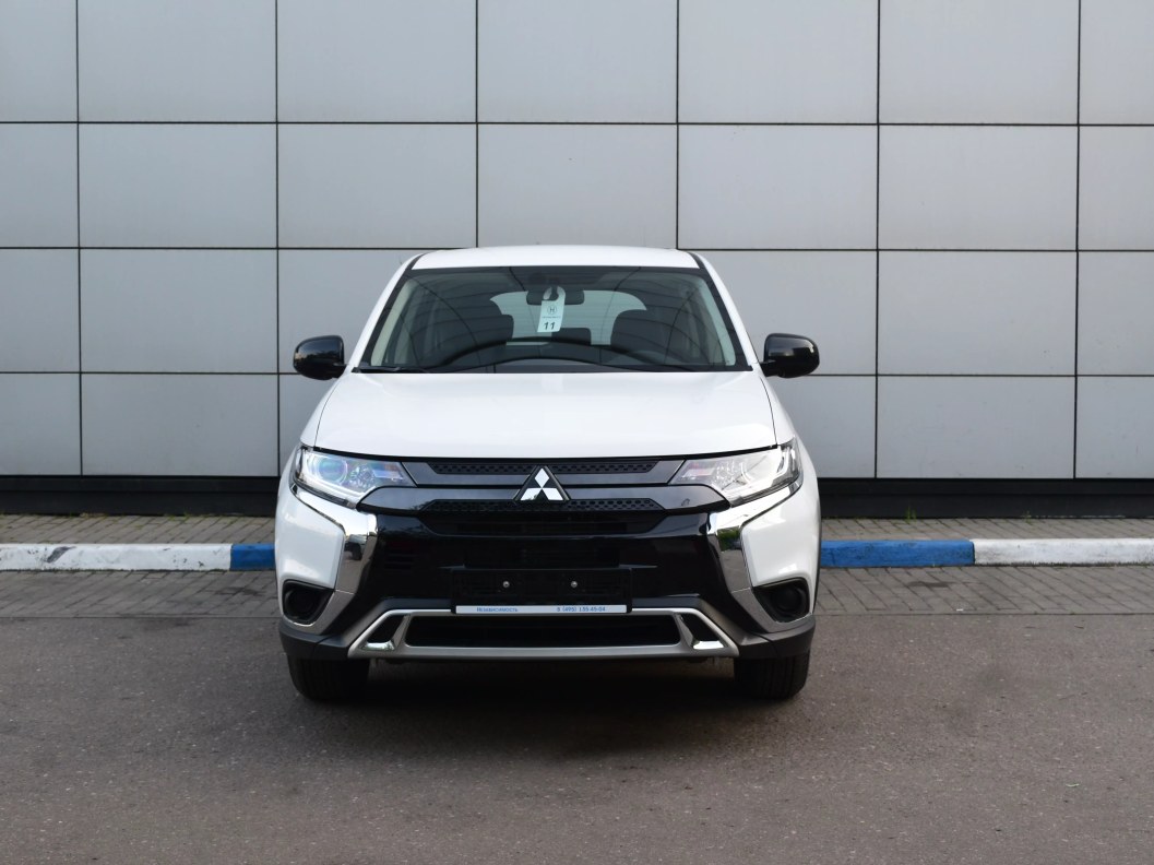 Mitsubishi Outlander Inform 2.0 CVT фото 2