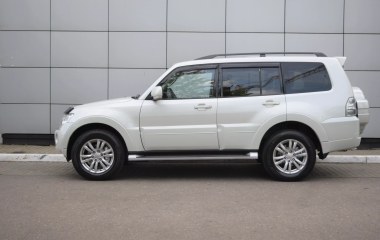 Mitsubishi Pajero Instyle S82 3.2 АКПП превью 5
