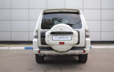 Mitsubishi Pajero Instyle S82 3.2 АКПП превью 7