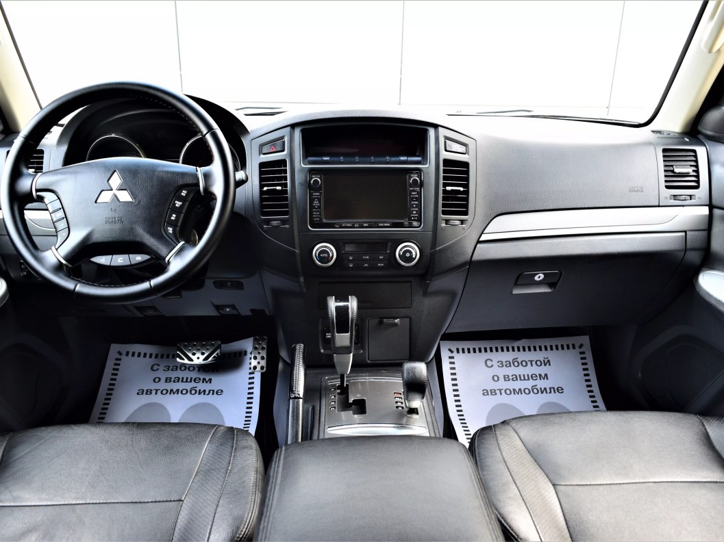 Mitsubishi Pajero Instyle S82 3.2 АКПП фото 10
