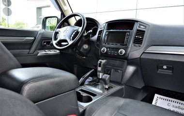 Mitsubishi Pajero Instyle S82 3.2 АКПП превью 19