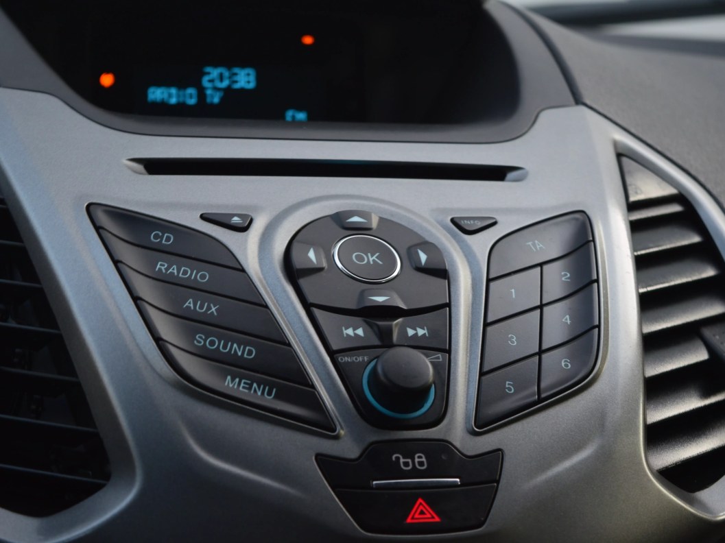 Ford EcoSport Trend 1.6  фото 16