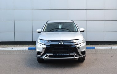 Mitsubishi Outlander Invite 2.0 CVT превью 2