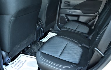 Mitsubishi Outlander Invite 2.0 CVT превью 13