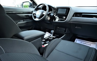 Mitsubishi Outlander Invite 2.0 CVT превью 20