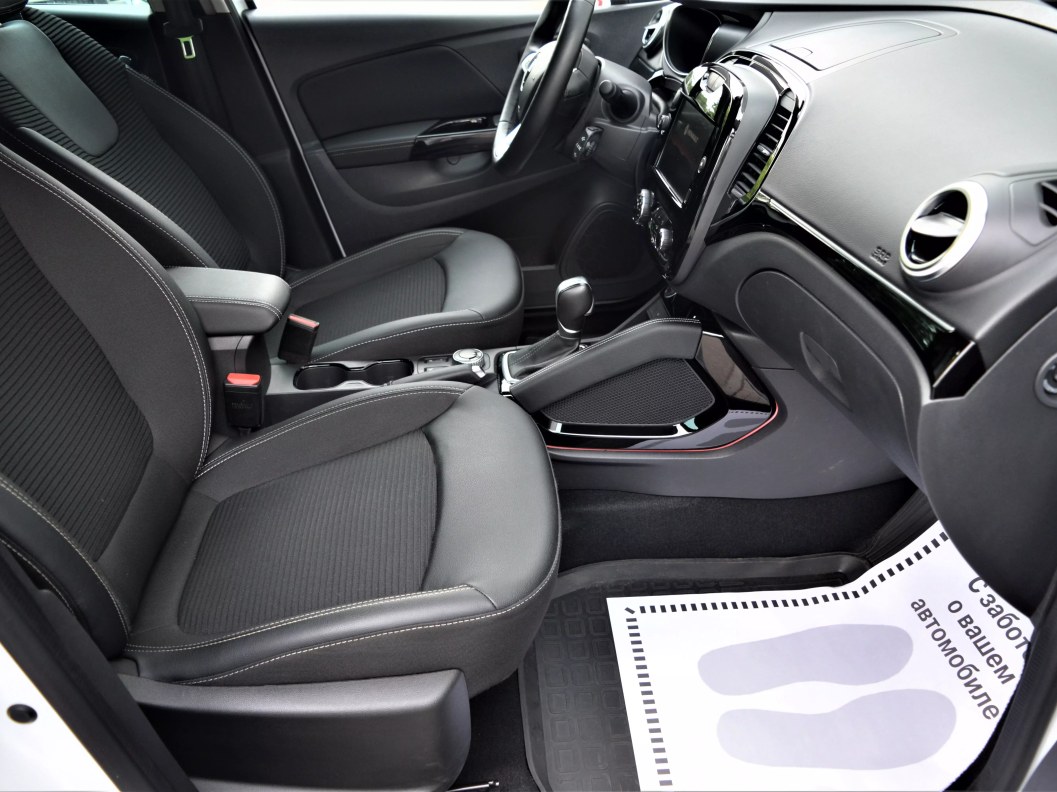 Renault Kaptur полный привод CVT фото 9